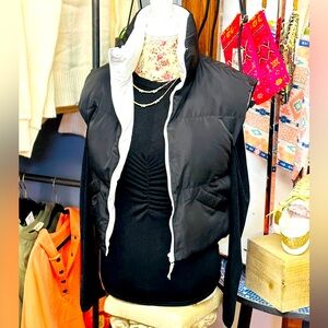 Black Puffer Puffy Waist Length Vest Size Small